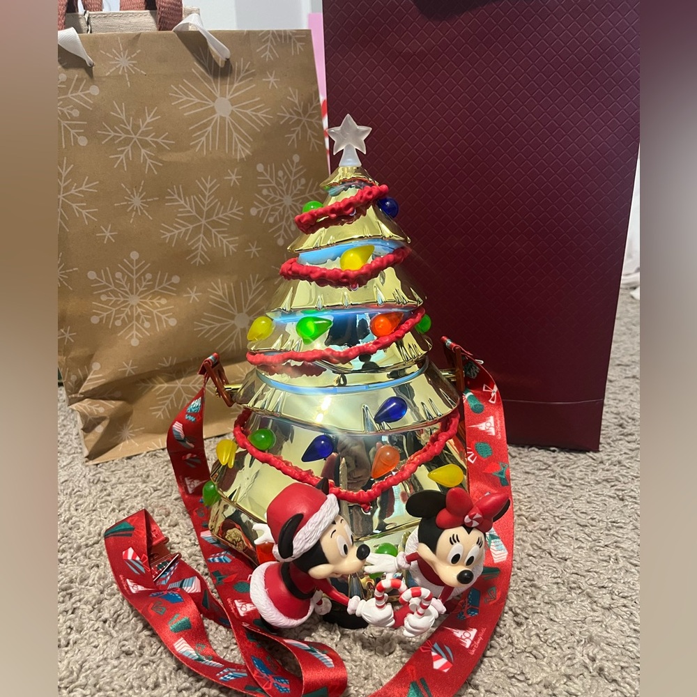 50th anniversary gold Christmas popcorn bucket